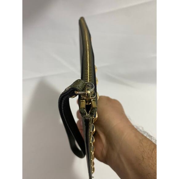 Michael Kors Sandrine Stud Leather Large Zip Clutch/wristlet in Pale Gold - Picture 6 of 8